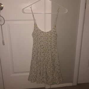 🌼h&m floral open back sundress🌼